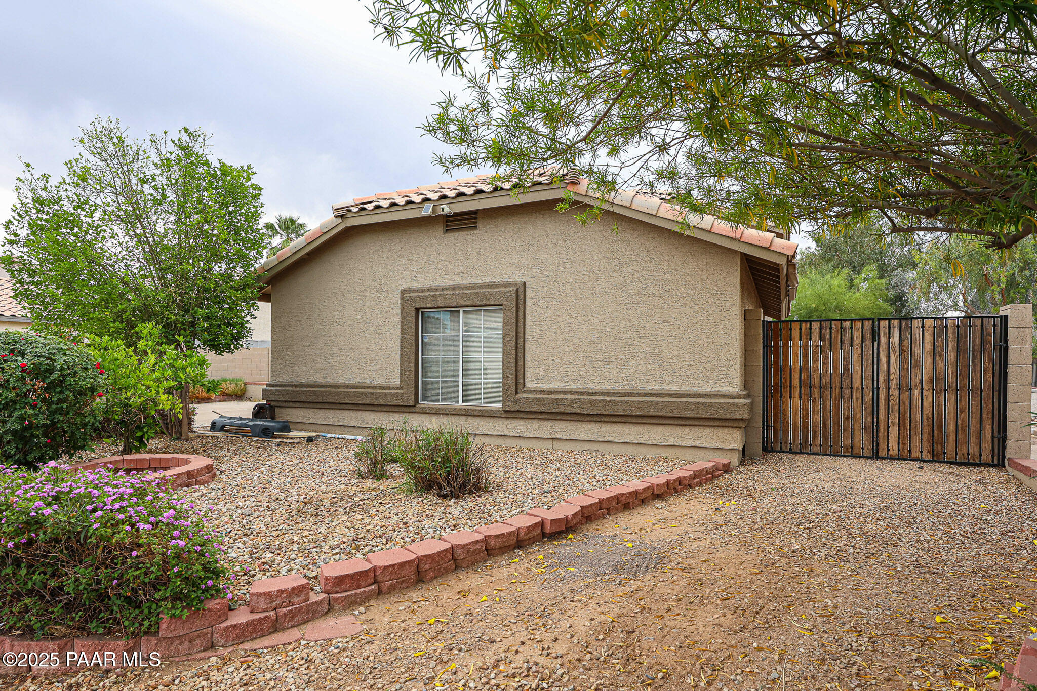 1219 W Marco Polo Road