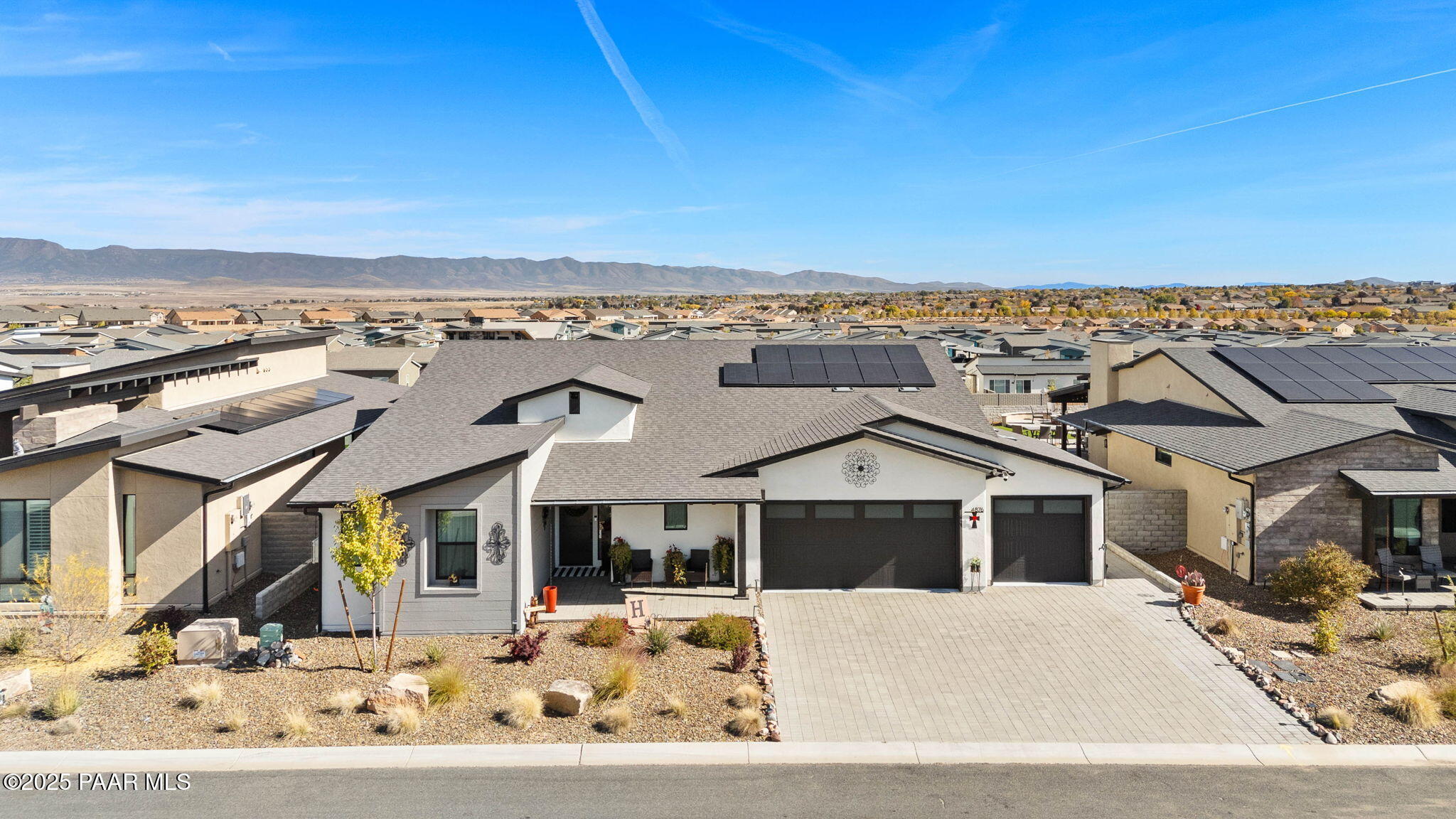 4876 N Yorkshire Loop