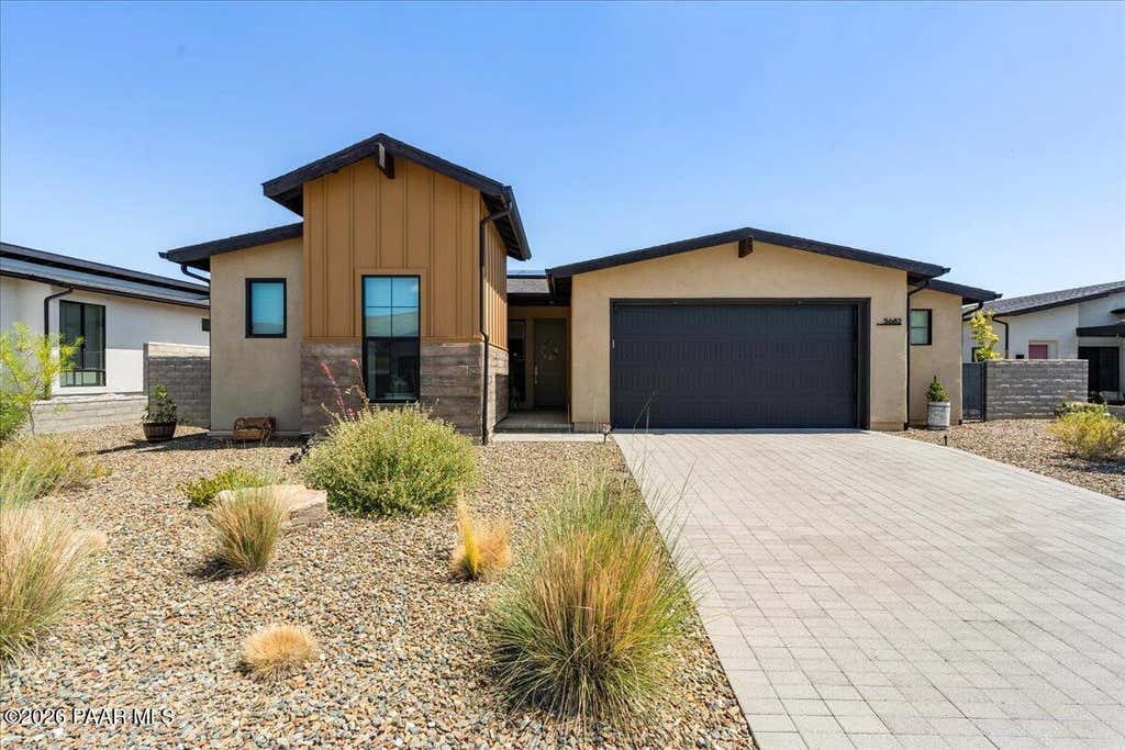 Photo of 5682 E Killen Loop, Prescott Valley, AZ 86314 (MLS # 1084041)