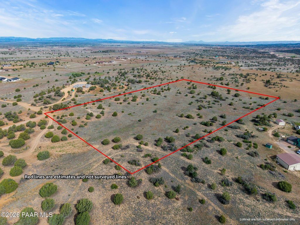 Photo of 0 W Labrador Lane, Prescott, AZ 86305 (MLS # 1080782)