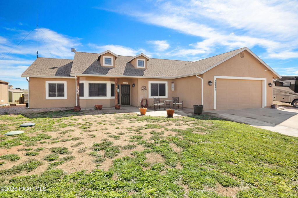 Photo of 26455 N Bull Snake Road, Paulden, AZ 86334 (MLS # 1080199)