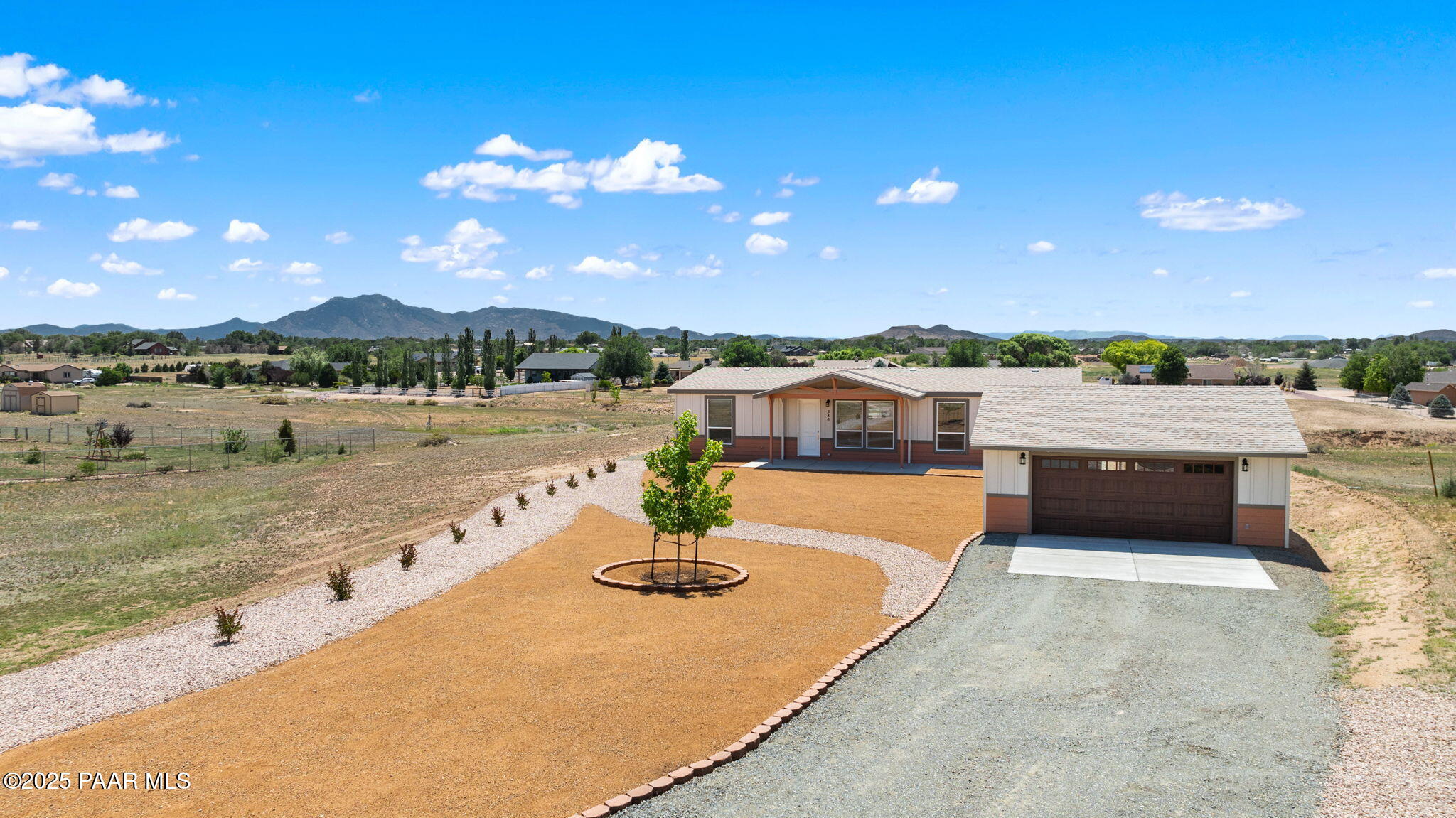 586 Sycamore Lane