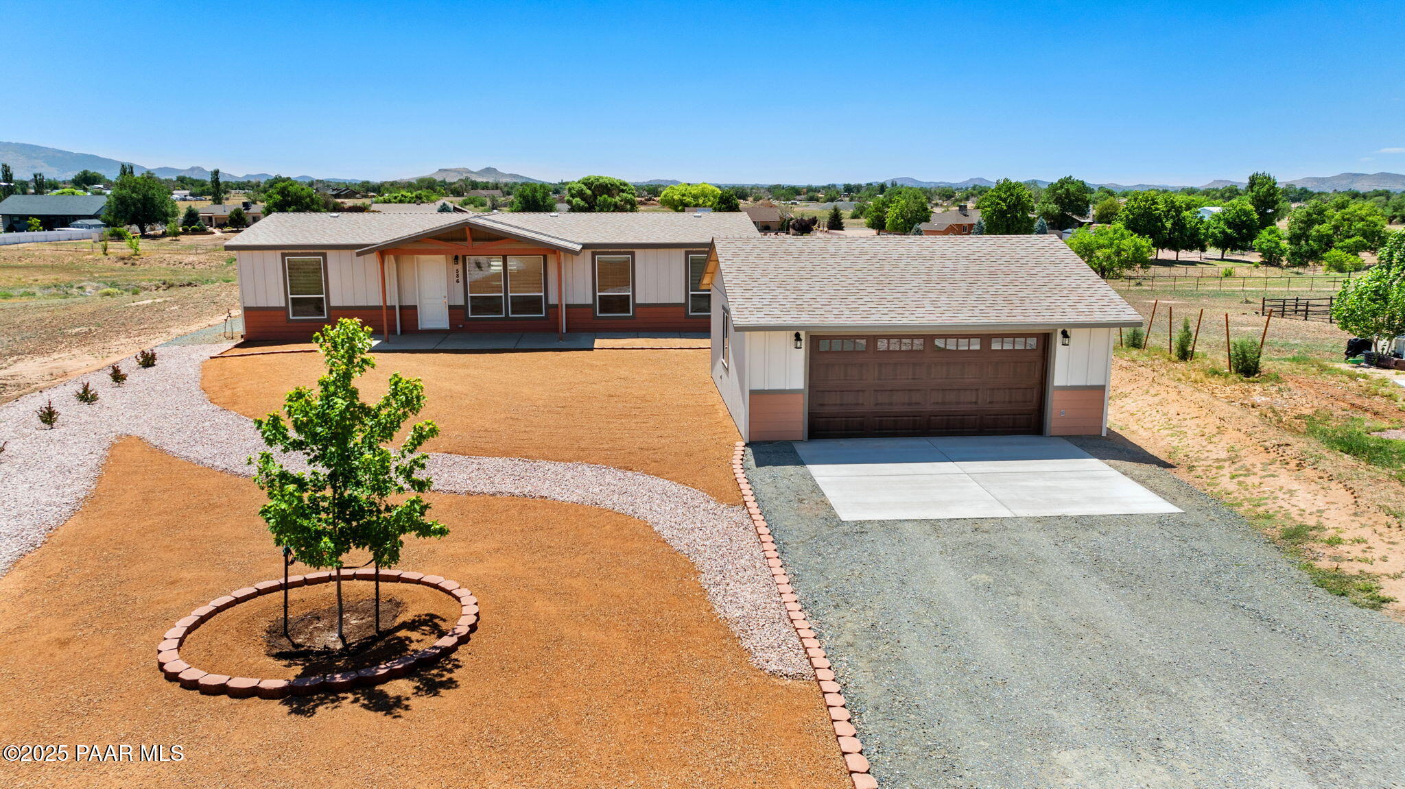 586 Sycamore Lane