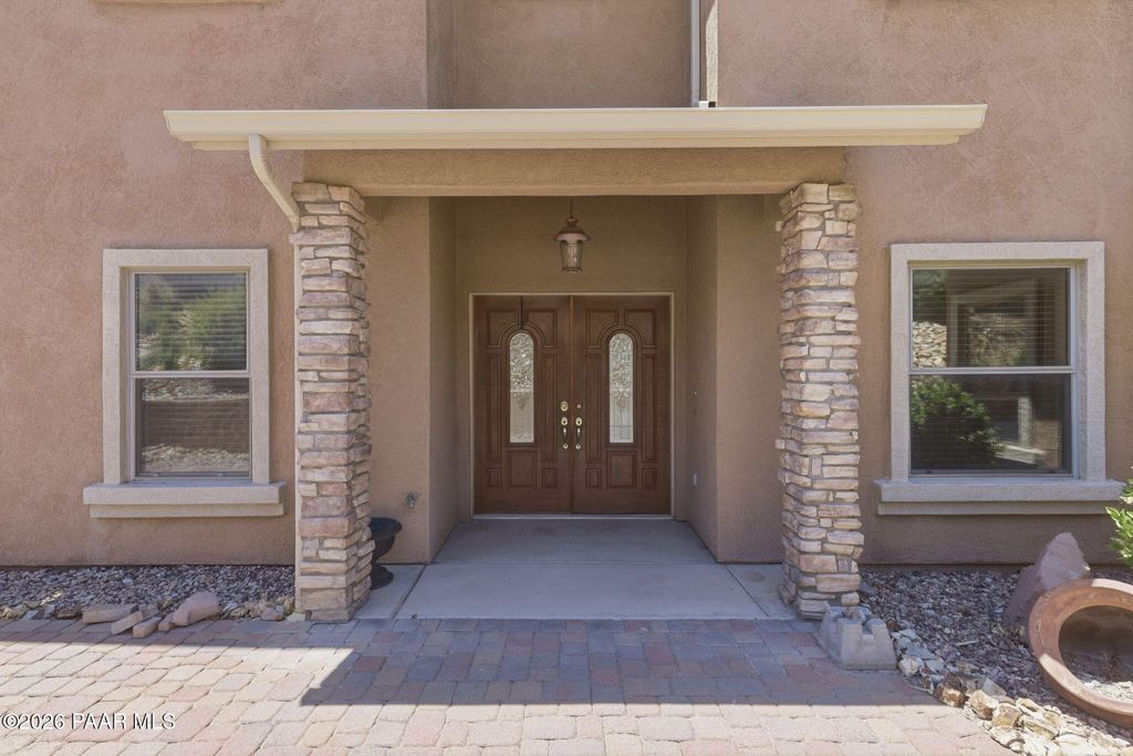 Photo of 188 Juniper Ridge Drive, Prescott, AZ 86301 (MLS # 1082278)