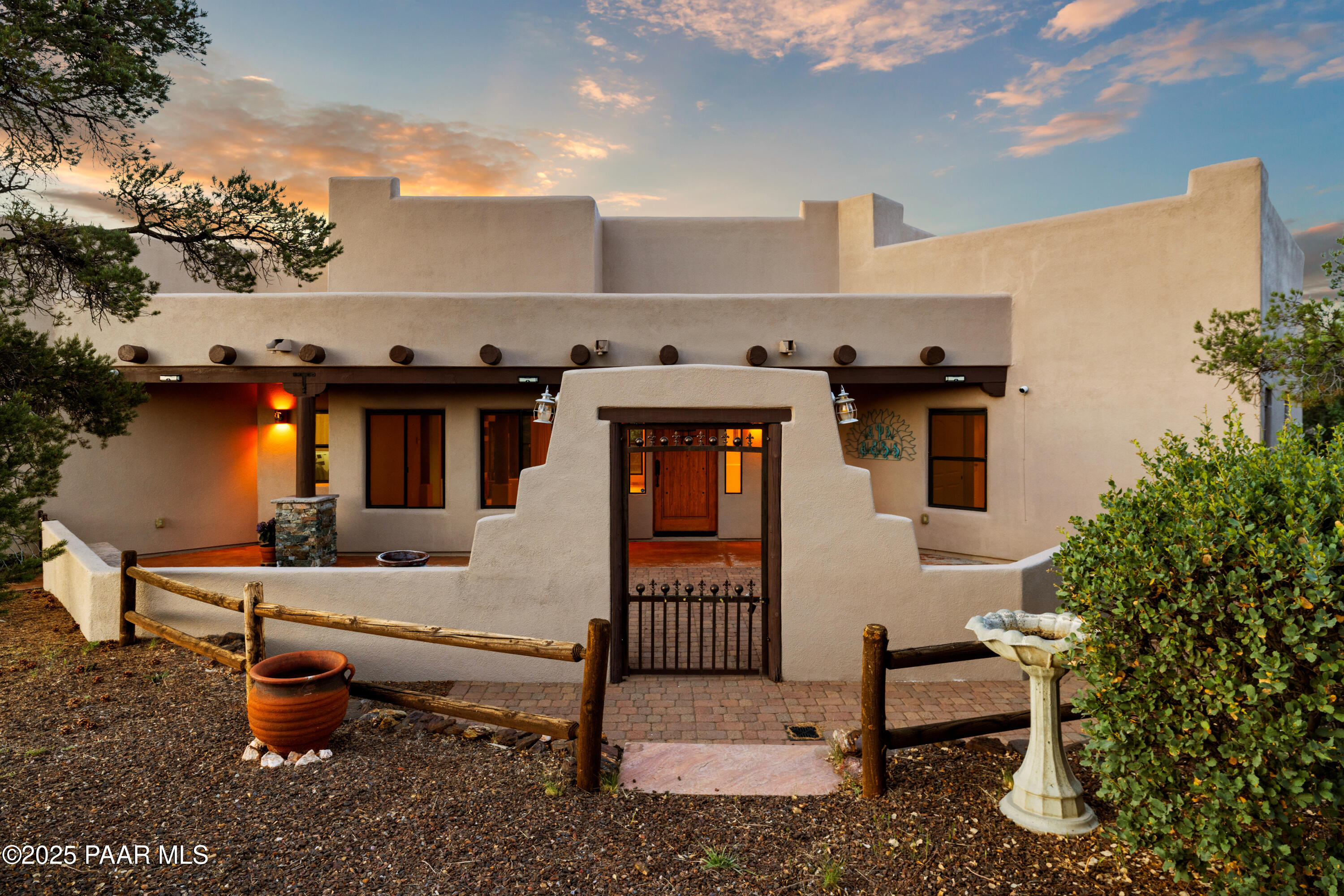 14015 N Warbonnet Lane