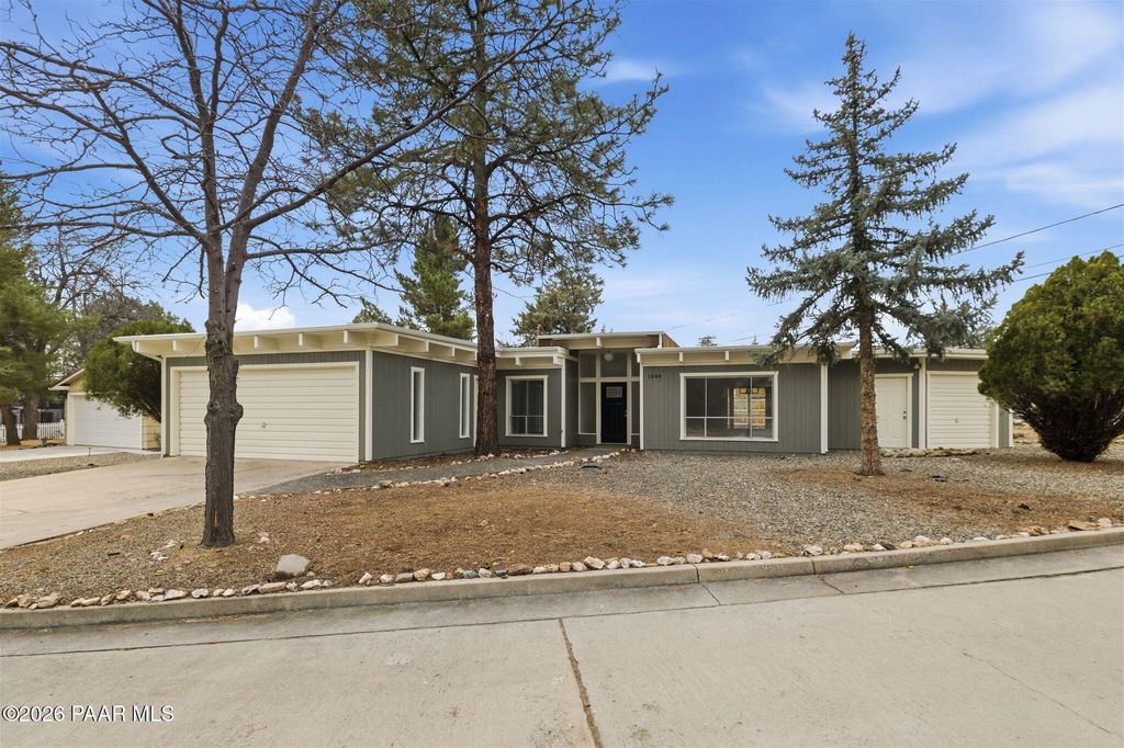 Photo of 1889 Foothill Drive, Prescott, AZ 86303 (MLS # 1079570)