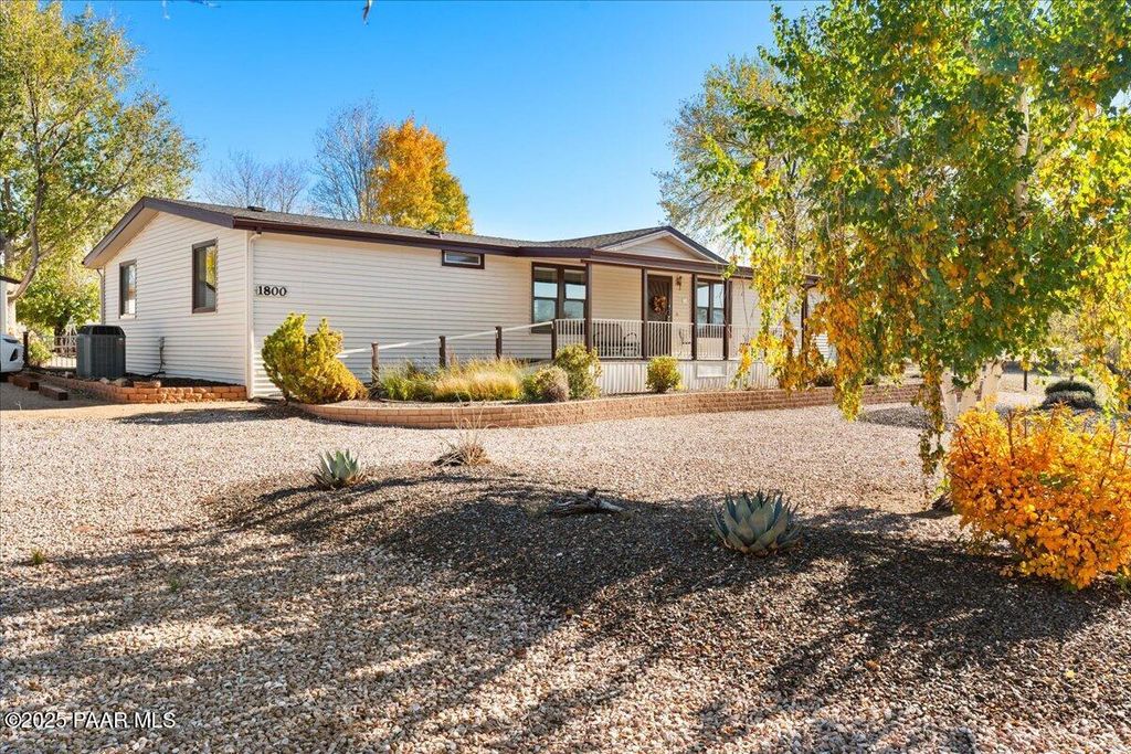 Photo of 1800 E Teri Lane, Chino Valley, AZ 86323 (MLS # 1077883)