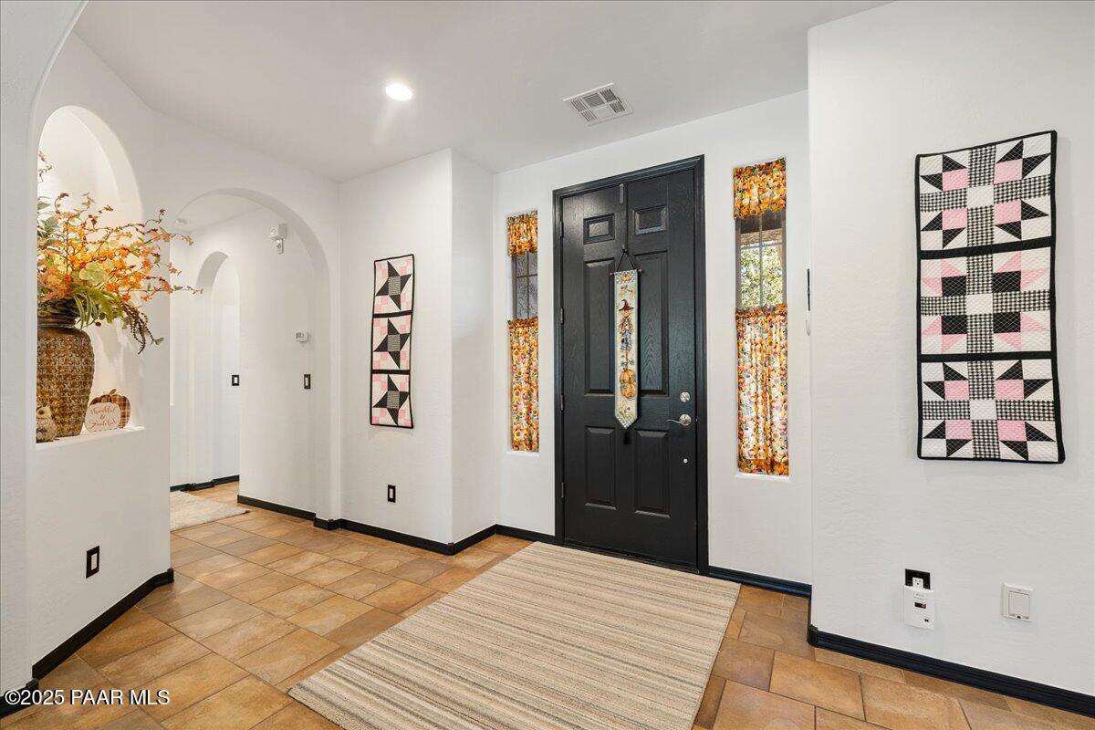 1556 Bainbridge Lane