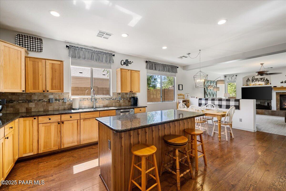 1556 Bainbridge Lane