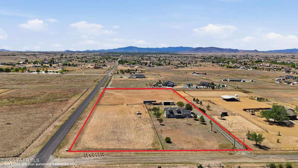 Photo of 7725 E Memory Lane, Prescott Valley, AZ 86315 (MLS # 1081463)