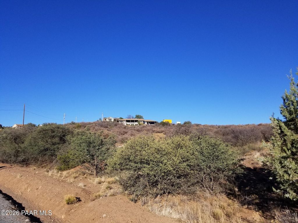 Photo of 14393 E White Drive, Dewey-Humboldt, AZ 86327 (MLS # 1079249)
