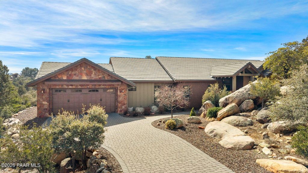 Photo of 1395 Ridgewood Drive, Prescott, AZ 86305 (MLS # 1079808)