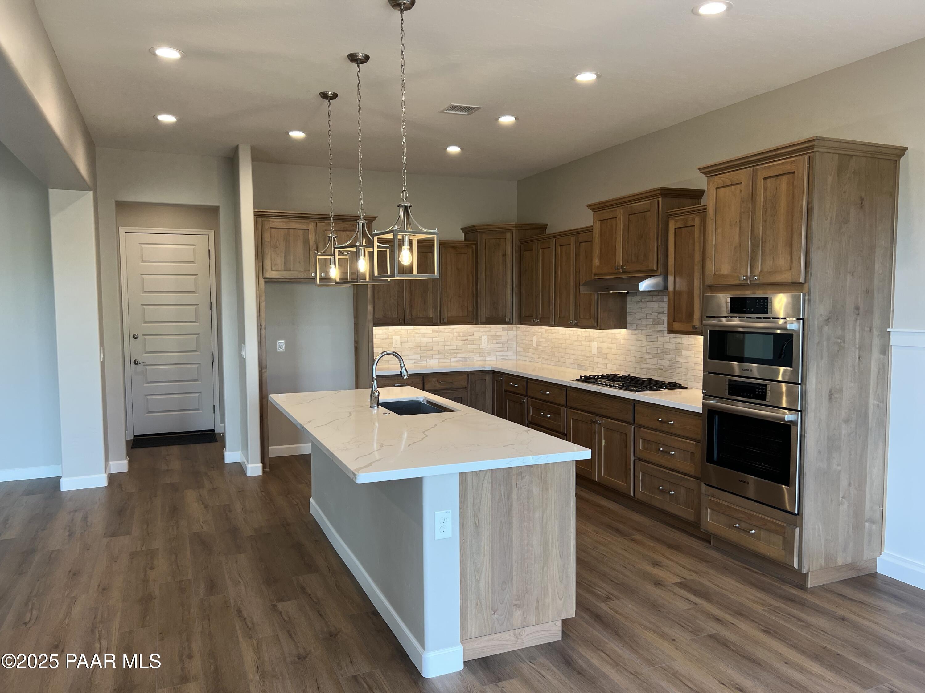 6670 E Rabbit Hole Way