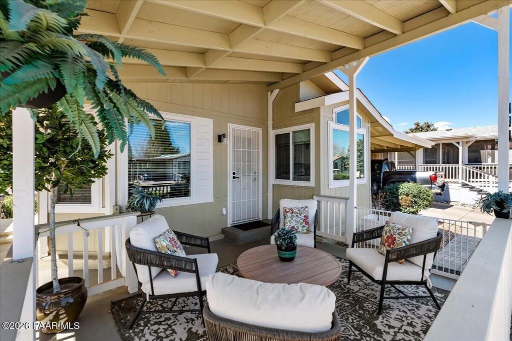 Photo of 638 N Wild Walnut Drive, Dewey-Humboldt, AZ 86327 (MLS # 1079831)