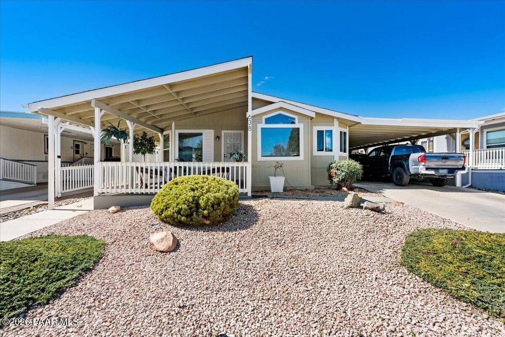 Photo of 638 N Wild Walnut Drive, Dewey-Humboldt, AZ 86327 (MLS # 1079831)