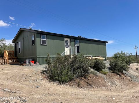 A home in Mayer