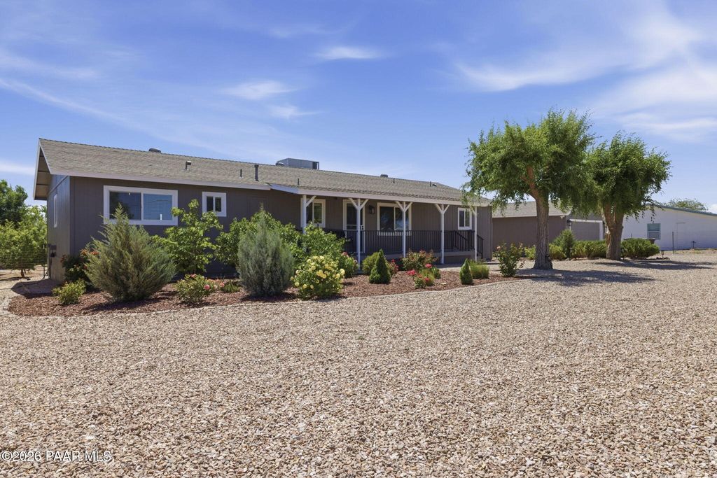Photo of 2165 N Maricopa Street, Chino Valley, AZ 86323 (MLS # 1082395)