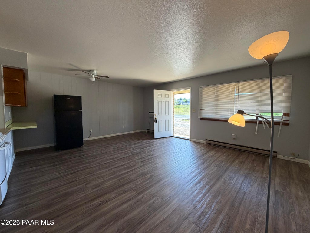 Photo of 4251 N Viewpoint Drive #B, Prescott Valley, AZ 86314 (MLS # 1085613)