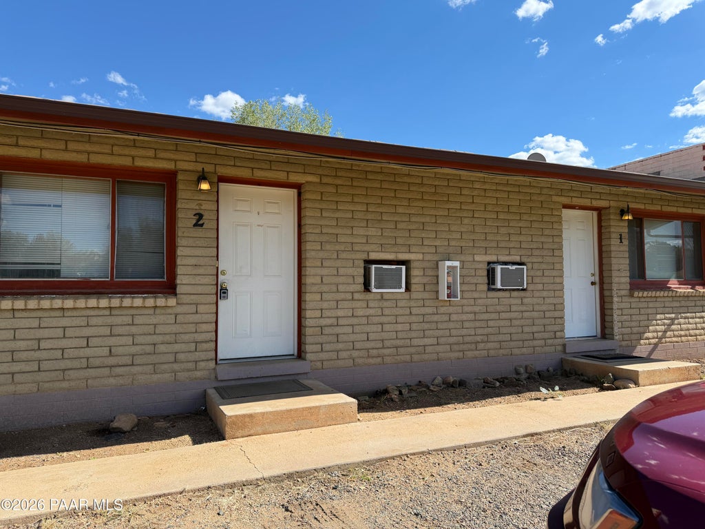Photo of 4251 N Viewpoint Drive #B, Prescott Valley, AZ 86314 (MLS # 1085613)