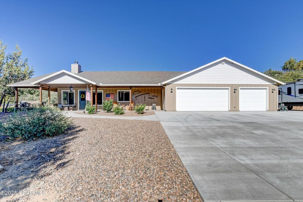 Photo of 1365 W Ridge Drive, Prescott, AZ 86305 (MLS # 1080270)