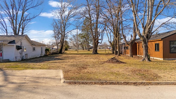 1847 B ST NE, MIAMI, OK 74354 - Image 13bcd656f5f2a230c80a2ab72c2ada7b/1615989774