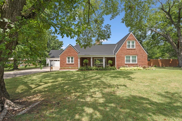 1815 N GRANT PKWY, MIAMI, OK 74354 - Image 8e9c4e680a1b2b9d0164ac295869a36a/2373195572
