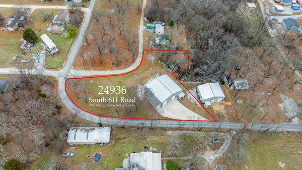 24936 S 611 RD, GROVE, OK 74344 - Image a8cc8e016bfdfff5f6a886d549bbb4aa/1708485682