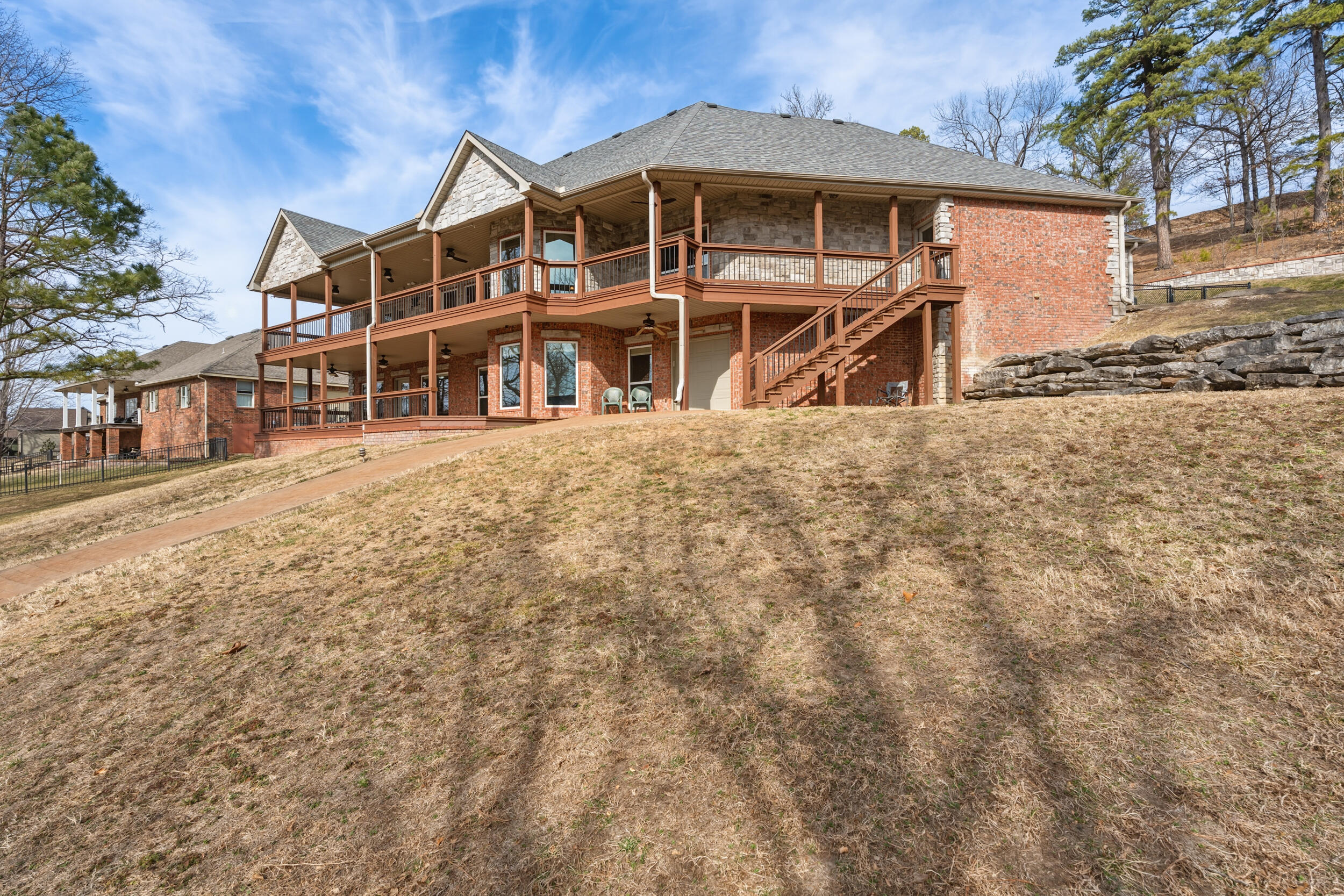 Yakima, Washington, 98908, United States, 5 Bedrooms Bedrooms, ,5 BathroomsBathrooms,Residential,Active,2017520