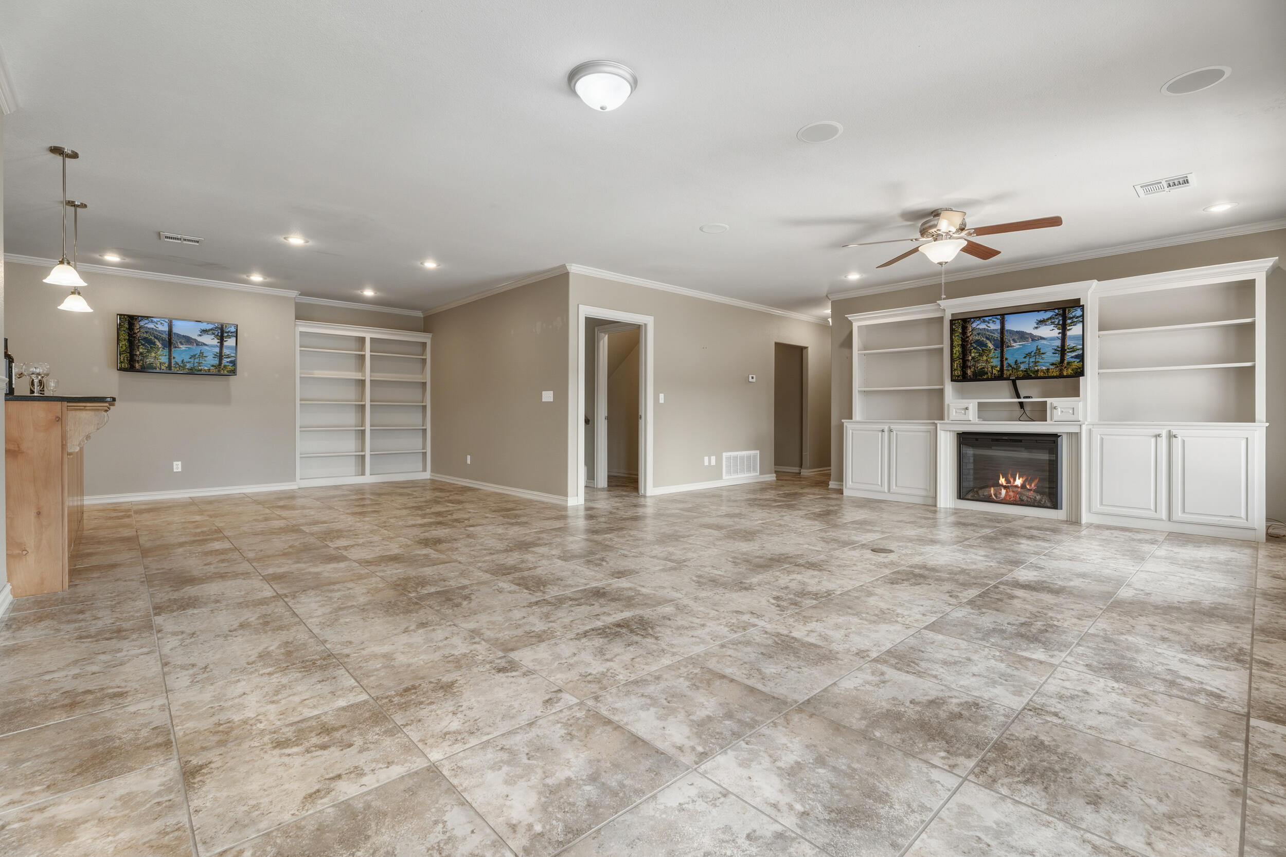 Yakima, Washington, 98908, United States, 5 Bedrooms Bedrooms, ,5 BathroomsBathrooms,Residential,Active,2017520