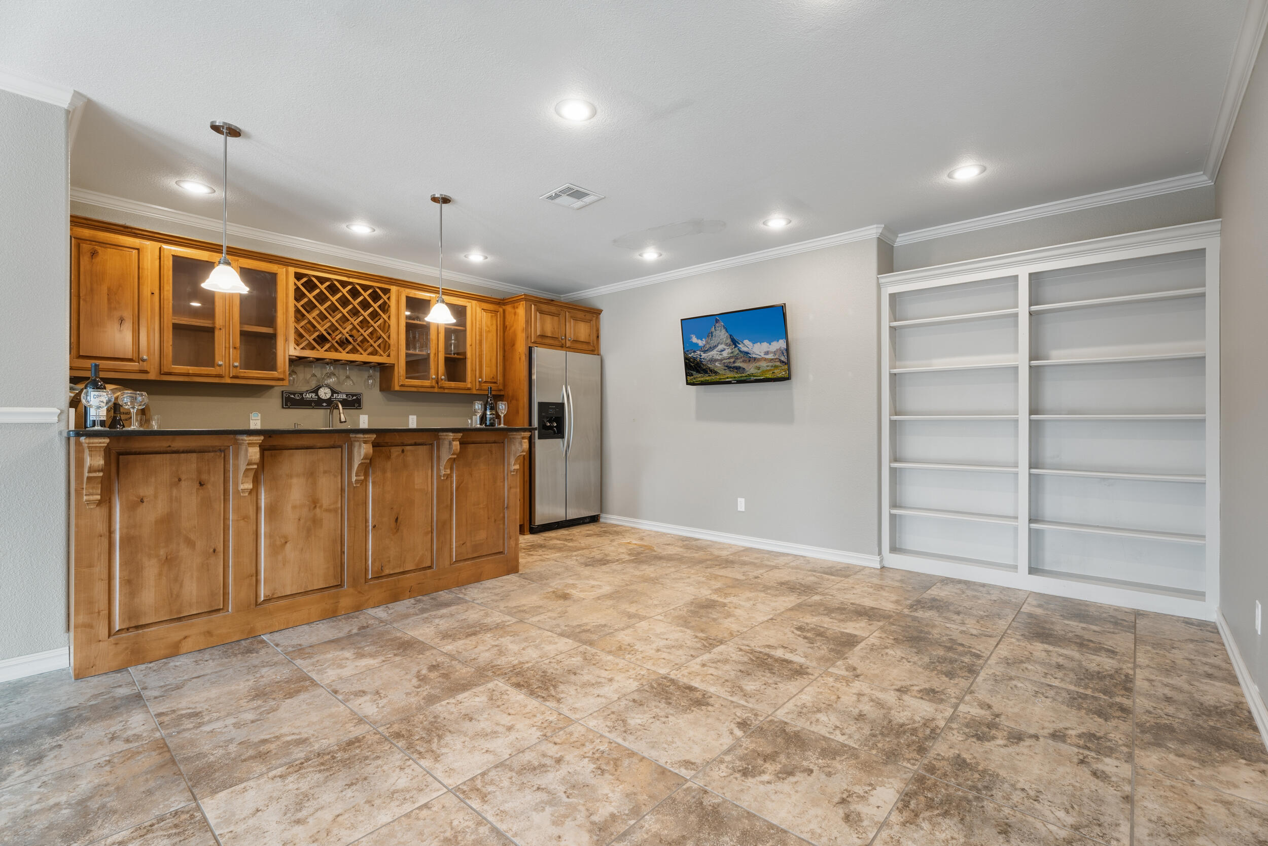 Yakima, Washington, 98908, United States, 5 Bedrooms Bedrooms, ,5 BathroomsBathrooms,Residential,Active,2017520