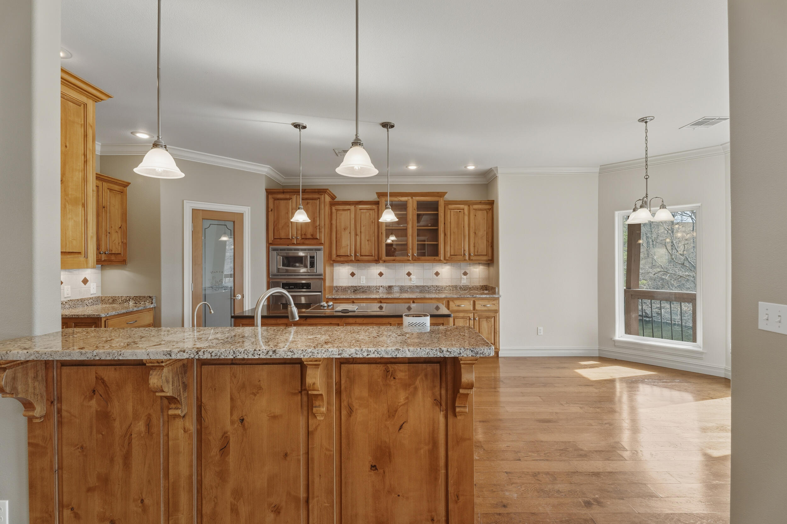 Yakima, Washington, 98908, United States, 5 Bedrooms Bedrooms, ,5 BathroomsBathrooms,Residential,Active,2017520