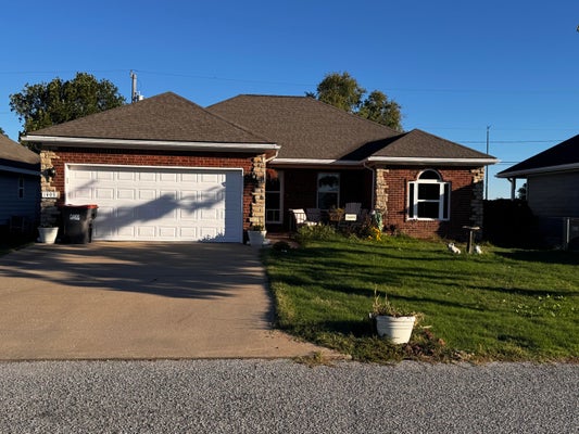1409 W 9TH ST, GROVE, OK 74344 - Image bf68e0ca6b7907a7d8fdee8f4a837697/2438045804