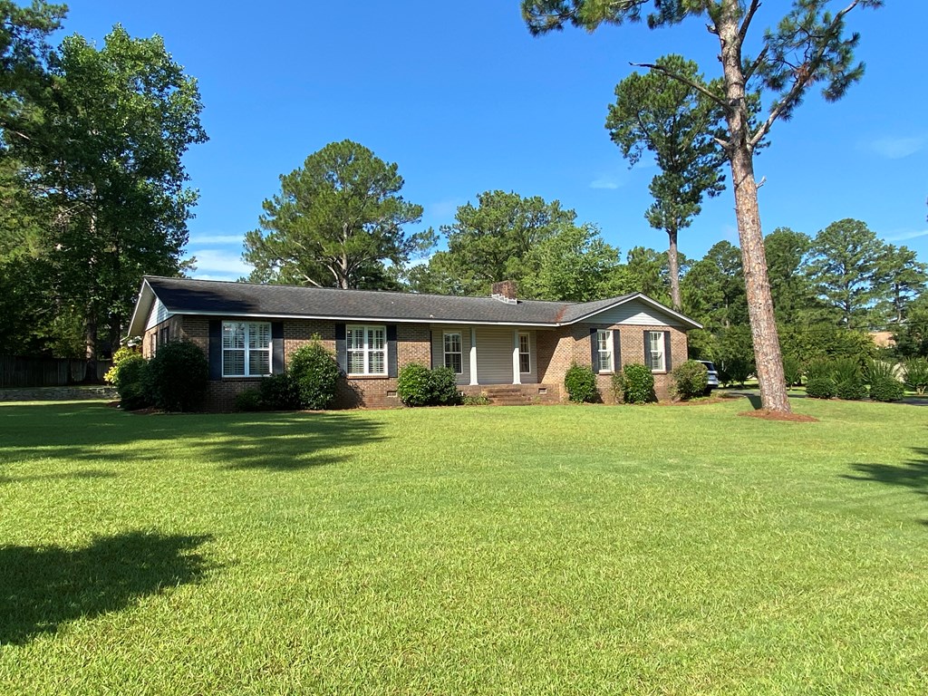 247 Lakewood Dr, Blakely, Georgia image 3