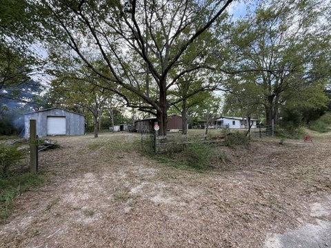 Homes For Sale - 4414 County Road 105<br/> Hartford, AL 36344