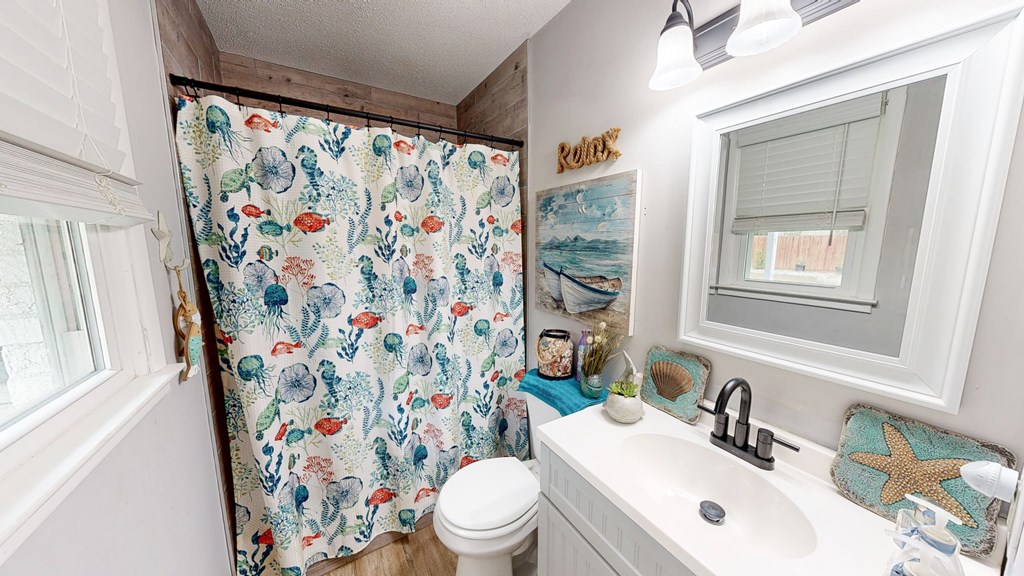 Dothan, Alabama 36303, United States, 4 Bedrooms Bedrooms, ,2 BathroomsBathrooms,Residential,Active,227569