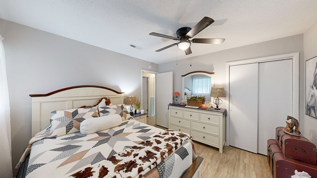 Dothan, Alabama 36303, United States, 4 Bedrooms Bedrooms, ,2 BathroomsBathrooms,Residential,Active,227569