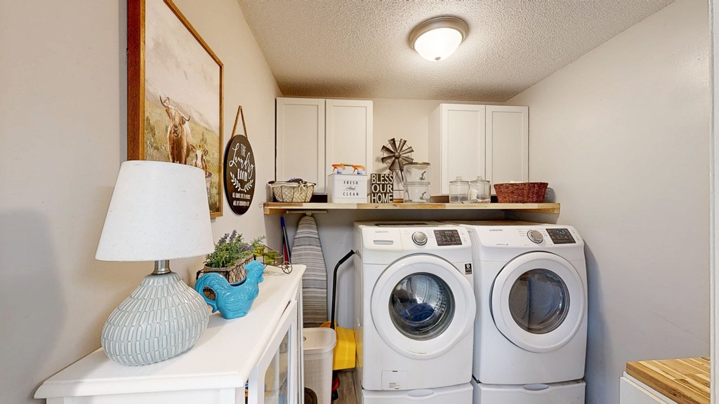 Dothan, Alabama 36303, United States, 4 Bedrooms Bedrooms, ,2 BathroomsBathrooms,Residential,Active,227569