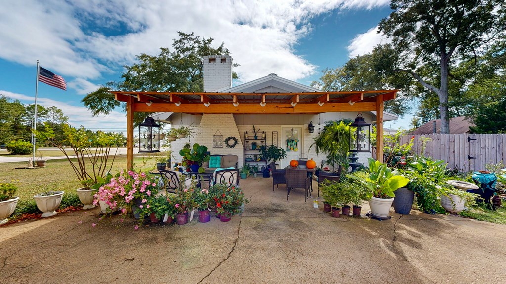 Dothan, Alabama 36303, United States, 4 Bedrooms Bedrooms, ,2 BathroomsBathrooms,Residential,Active,227569