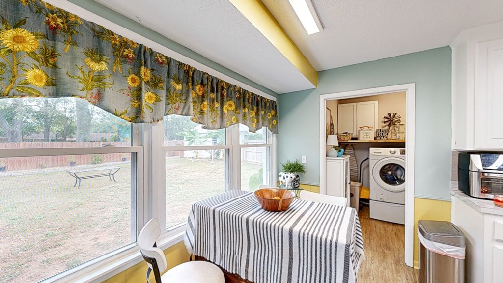 Dothan, Alabama 36303, United States, 4 Bedrooms Bedrooms, ,2 BathroomsBathrooms,Residential,Active,227569