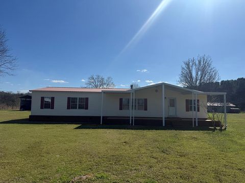 Homes For Sale - 2156 County Road 73<br/> Slocomb, AL 36375