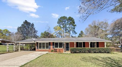 Homes For Sale - 431 Northwood Dr<br/> Dale County, Ozark, AL 36360