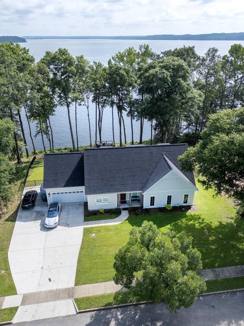 Homes For Sale - 61 Memory Ln<br/> Barbour County, Eufaula, AL 36027
