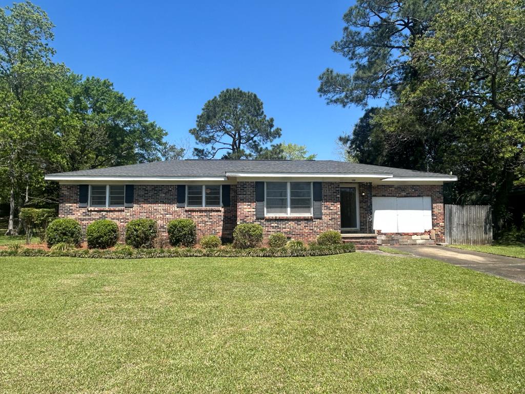 1000 Martin St, Dothan, Alabama image 1
