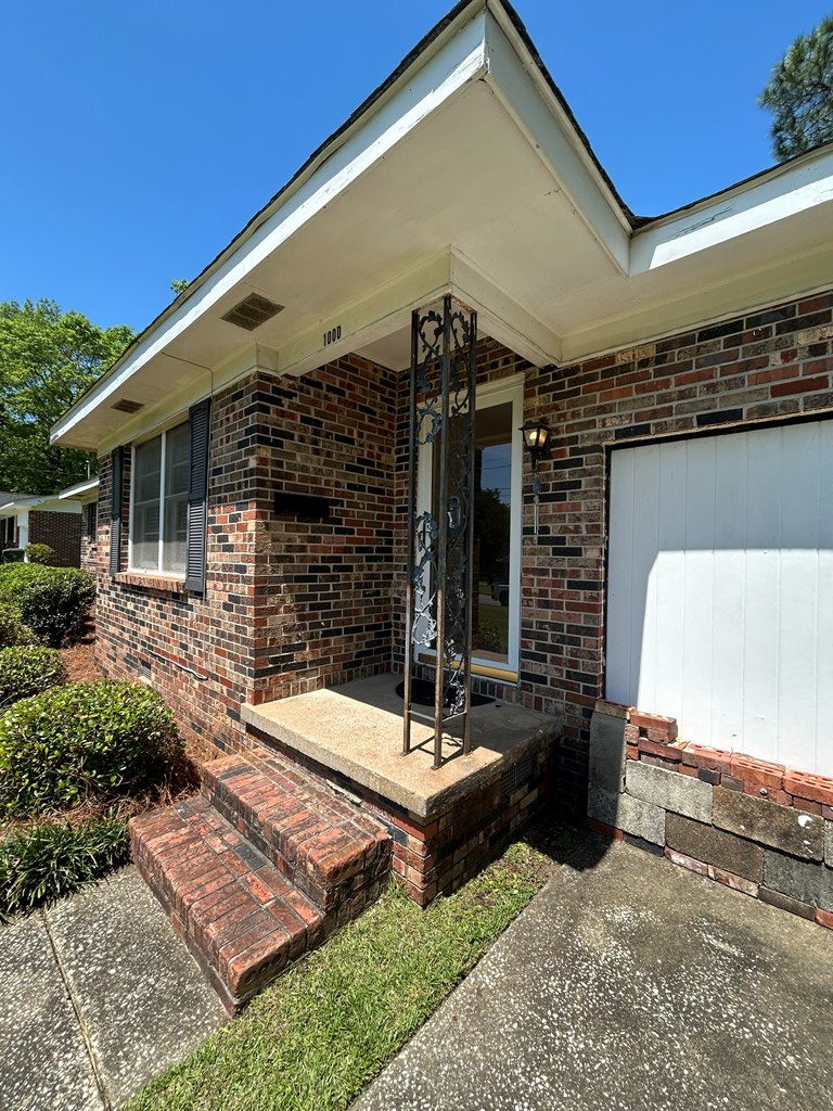 1000 Martin St, Dothan, Alabama image 2