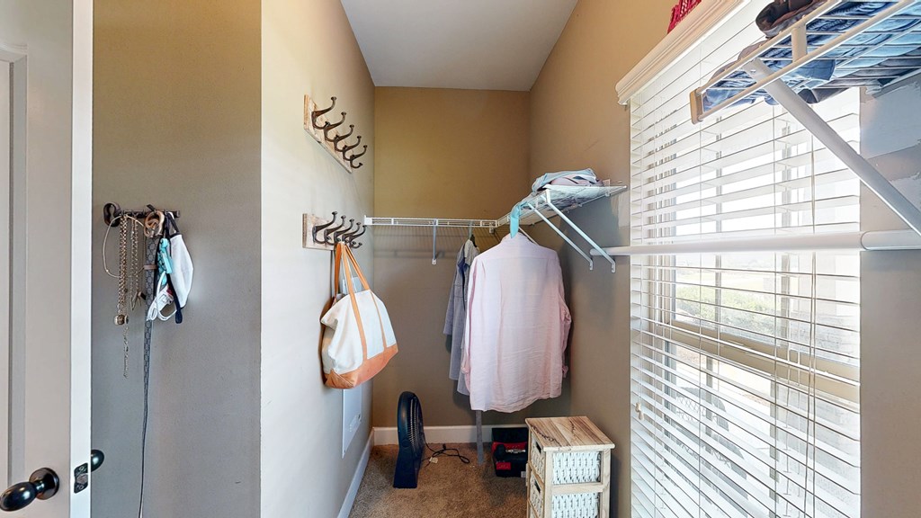 Rehobeth, Alabama 36303, United States, 5 Bedrooms Bedrooms, ,3 BathroomsBathrooms,Residential,Active,120231