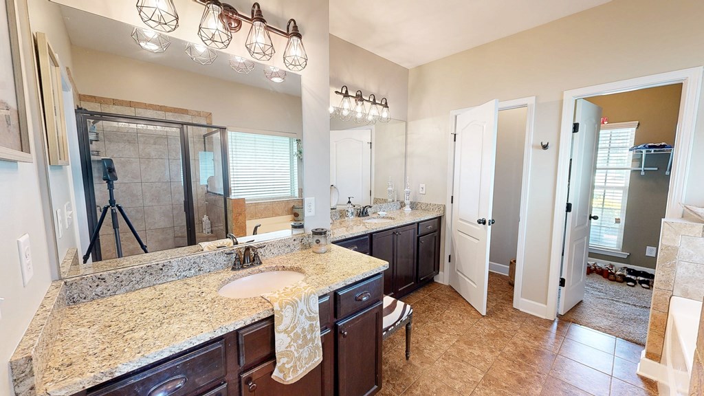 Rehobeth, Alabama 36303, United States, 5 Bedrooms Bedrooms, ,3 BathroomsBathrooms,Residential,Active,120231