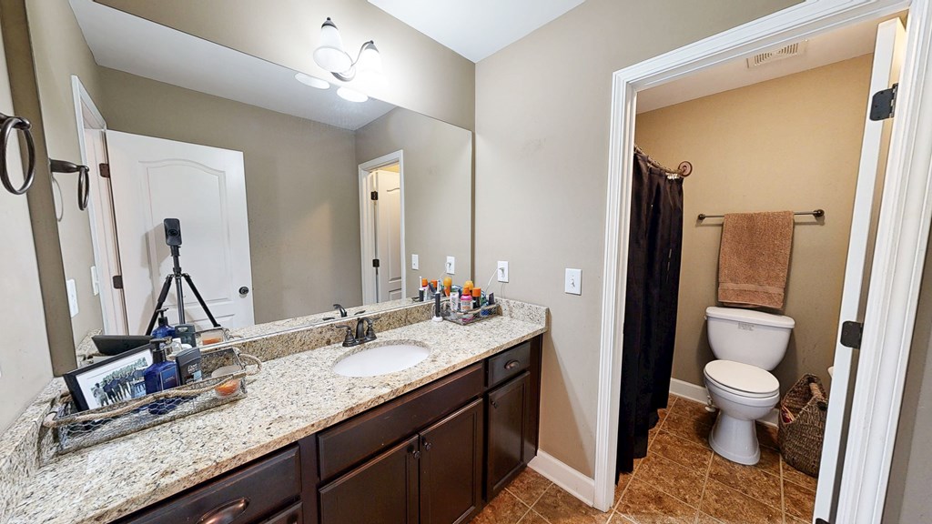 Rehobeth, Alabama 36303, United States, 5 Bedrooms Bedrooms, ,3 BathroomsBathrooms,Residential,Active,120231