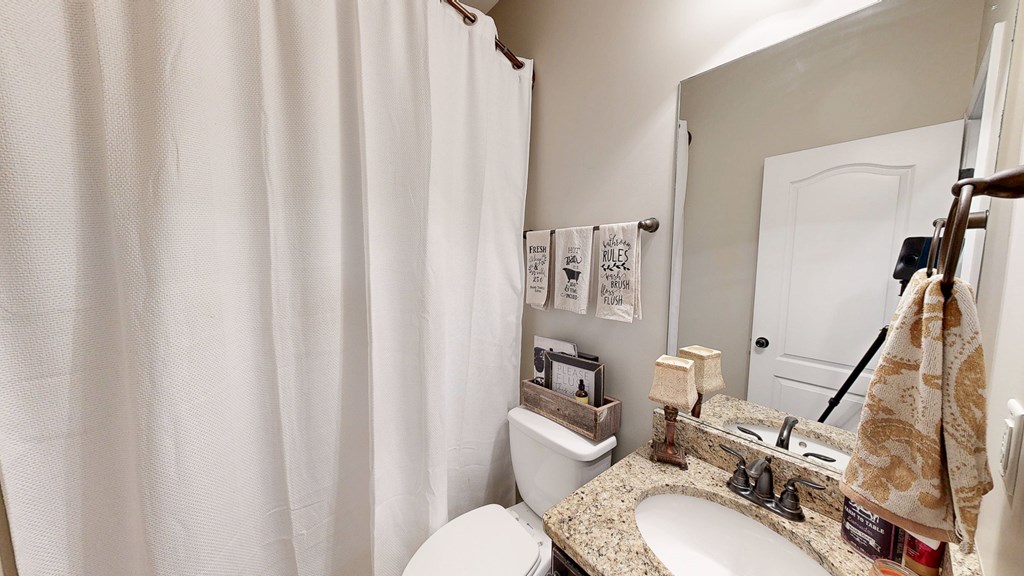 Rehobeth, Alabama 36303, United States, 5 Bedrooms Bedrooms, ,3 BathroomsBathrooms,Residential,Active,120231