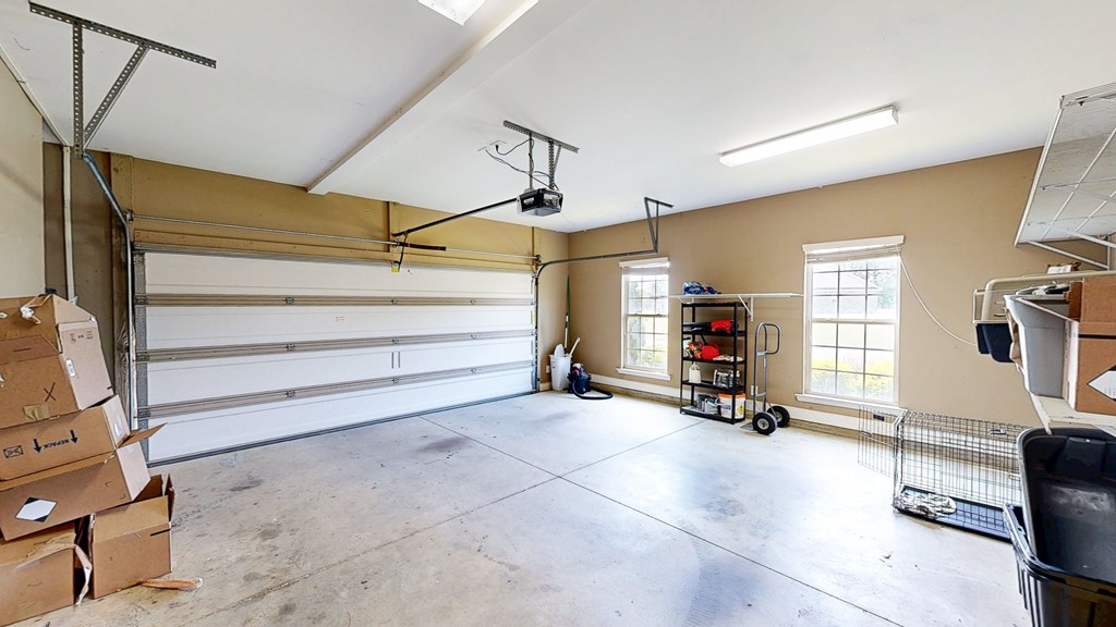 Rehobeth, Alabama 36303, United States, 5 Bedrooms Bedrooms, ,3 BathroomsBathrooms,Residential,Active,120231