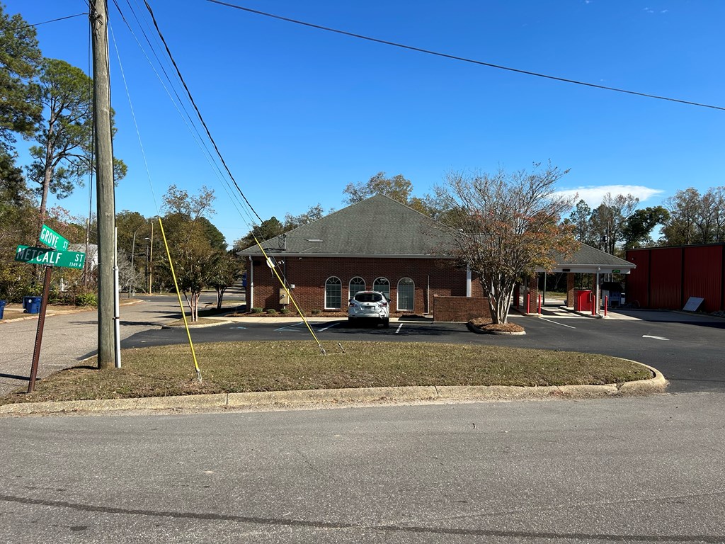 101.12+-ac Houston St/ Metcalf St, Cottonwood, Alabama image 39